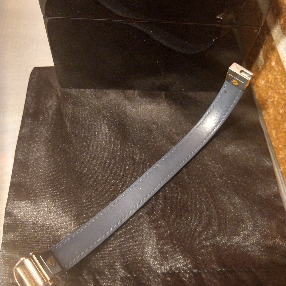 Genuine Louis vuitton blue leather unisex bracelet - Picture 4 of 12